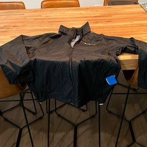Columbia Men’s Rain Jacket Size M